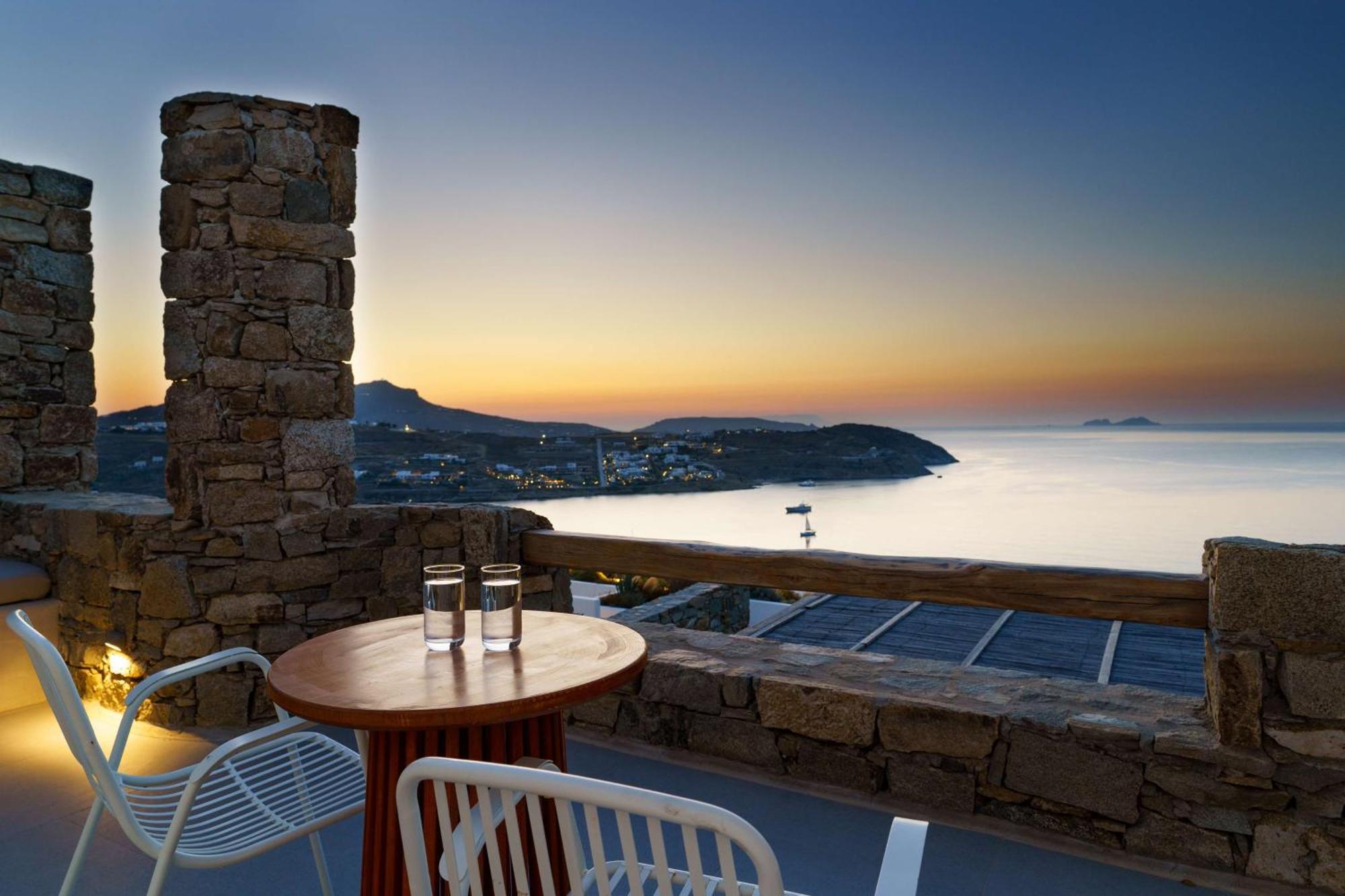 Radisson Blu Euphoria Resort, Mykonos Kalo Livadi Exterior photo